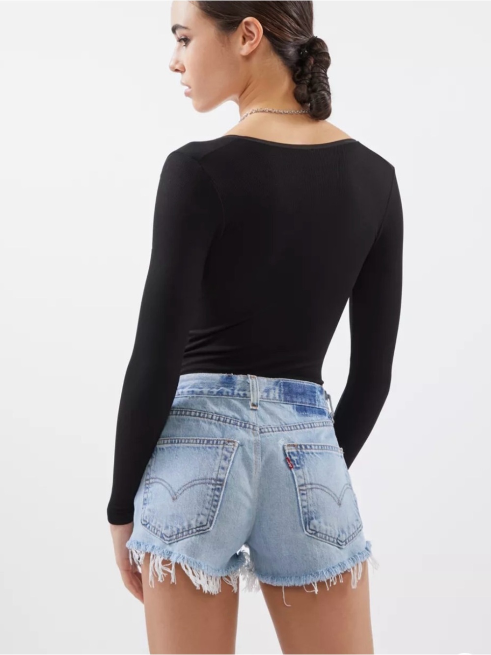 Urban Renewal Recycled Levi’s 505 Cutoff Shorts NWT Light Wash Denim 13"
